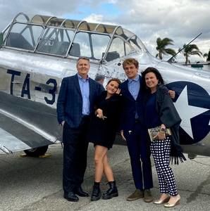 Meet your Posher, Leslie